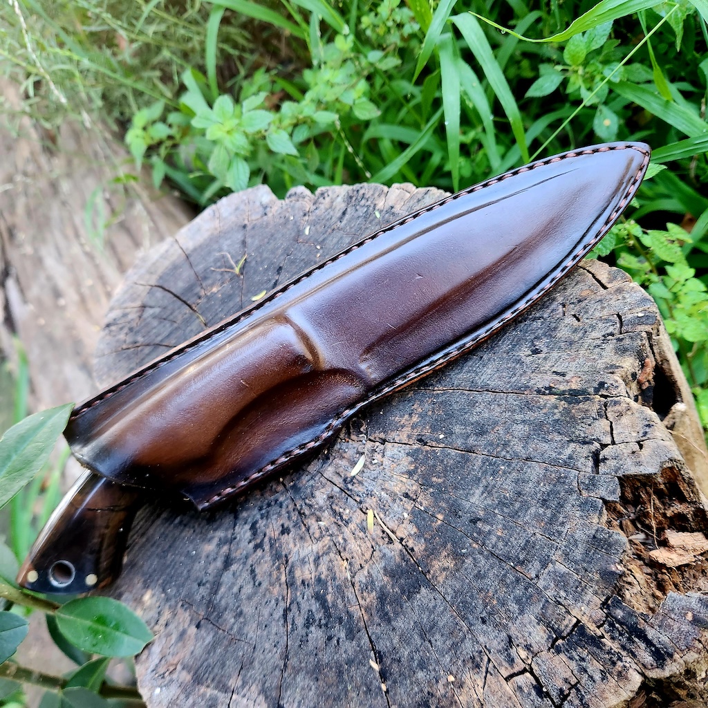 Handcrafted Damascus steel knife South Africa